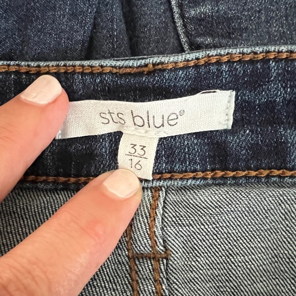 COPY - STS Blue jean shorts...Like New, Very Soft - Picture 3 of 7
